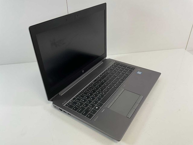 Hp zbook 15 g5 15,5”, core(tm) i7 8th gen, 16 gb ram, 256 gb nvme, nvidia quadro p2000 4 gb mobile workstation - afbeelding 2 van  8