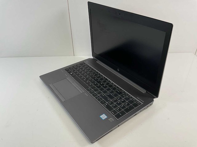 Hp zbook 15 g5 15,5”, core(tm) i7 8th gen, 16 gb ram, 256 gb nvme, nvidia quadro p2000 4 gb mobile workstation - afbeelding 3 van  8