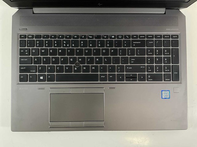 Hp zbook 15 g5 15,5”, core(tm) i7 8th gen, 16 gb ram, 256 gb nvme, nvidia quadro p2000 4 gb mobile workstation - afbeelding 4 van  8