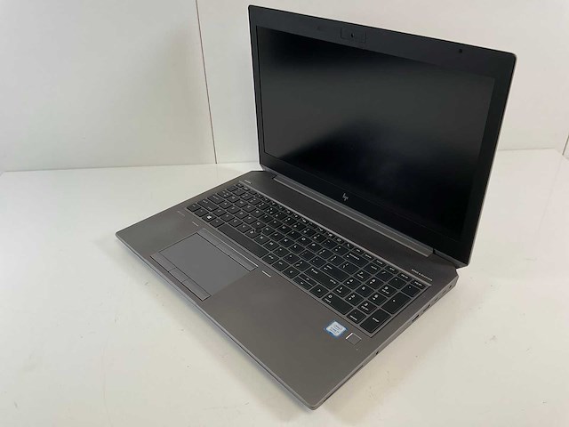 Hp zbook 15 g5 15,5”, core(tm) i7 8th gen, 16 gb ram, 256 gb nvme, nvidia quadro p2000 4 gb mobile workstation - afbeelding 3 van  7