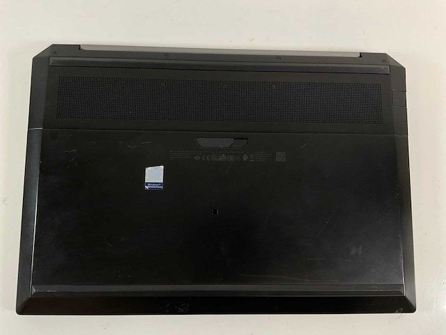 Hp zbook 15 g5 15,5”, core(tm) i7 8th gen, 16 gb ram, 256 gb nvme, nvidia quadro p2000 4 gb mobile workstation - afbeelding 6 van  7