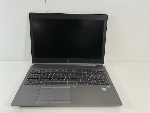 Hp zbook 15 g5 15.5”, core(tm) i7 8th gen, 32 gb ram, no hdd, nvidia quadro p2000 4 gb mobile work station - afbeelding 1 van  9