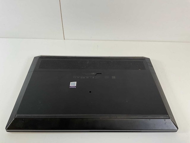 Hp zbook 15 g6 15.5”, core(tm) i7 9th gen, 32 gb ram, 512 gb nvme, nvidia quadro t1000 4 gb mobile work station - afbeelding 6 van  7