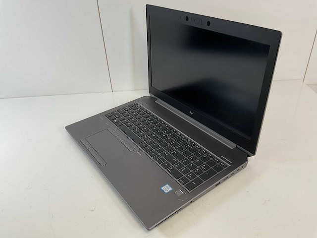 Hp zbook 15 g6 15.5”, core(tm) i9 9th gen, 64 gb ram, 1 tb nvme, nvidia quadro t2000 4 gb mobile workstation - afbeelding 3 van  7