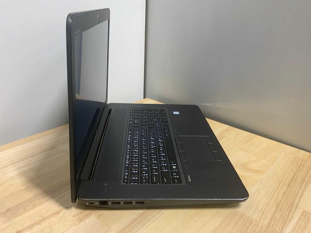 Hp zbook 17 g3 (i7) laptop - afbeelding 4 van  8