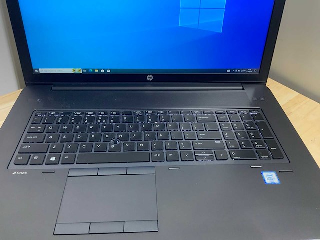 Hp zbook 17 g3(i7) laptop - afbeelding 2 van  7