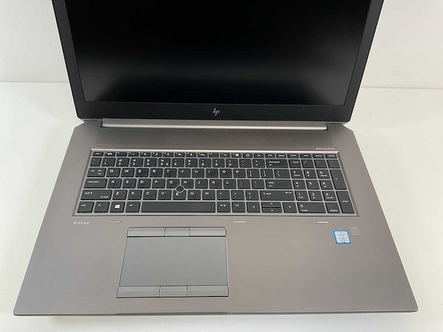 Hp zbook 17 g5 18”, core(tm) i7 8th gen, 32 gb ram, 512 gb nvme, nvidia quadro p2000 4 gb mobile work station - afbeelding 4 van  7