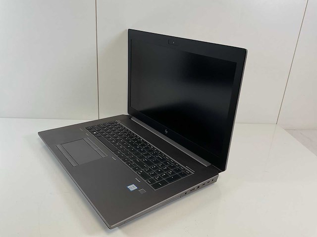 Hp zbook 17 g5 18”, core(tm) i7 8th gen, 32 gb ram, 512 gb nvme, nvidia quadro p2000 4 gb mobile work station - afbeelding 3 van  7
