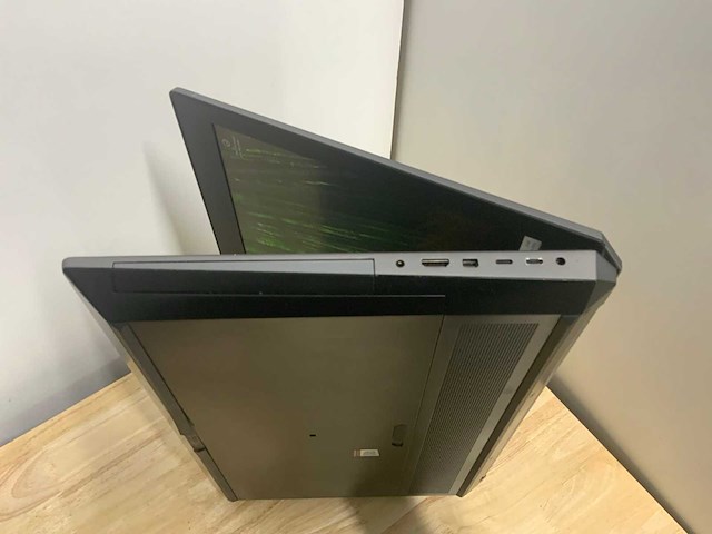 Hp zbook 17 g5 (i7) laptop - afbeelding 5 van  8