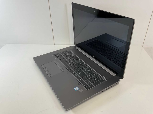 Hp zbook 17 g6 18”, core(tm) i9 9th gen, 64 gb ram, 1 tb nvme, nvidia quadro rtx 5000 max-q 16 gb mobile workstation - afbeelding 3 van  7