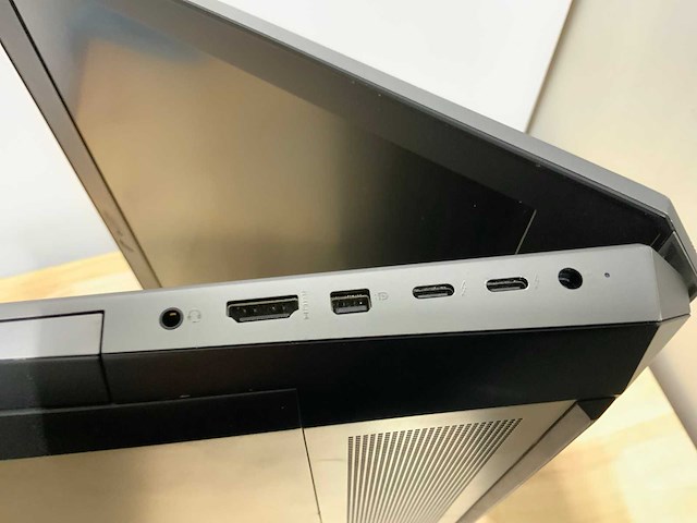 Hp zbook 17 g6 laptop - afbeelding 8 van  10