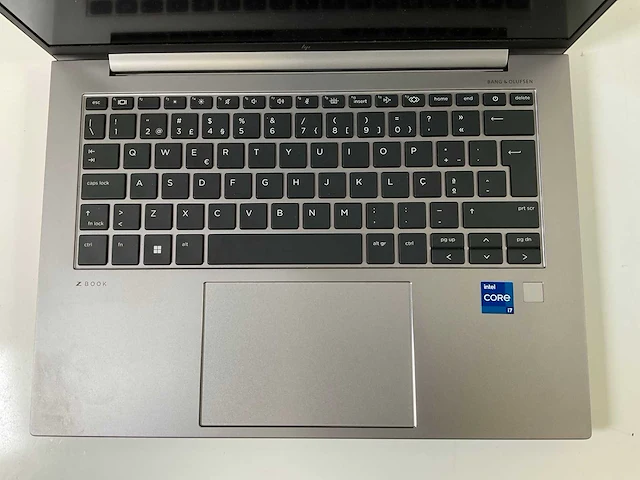 Hp zbook firefly g10 14”, core(tm) i7 13th gen, 32 gb ram, 1 tb nvme, nvidia rtx a500 laptop 4gb mobile workstation - afbeelding 3 van  4
