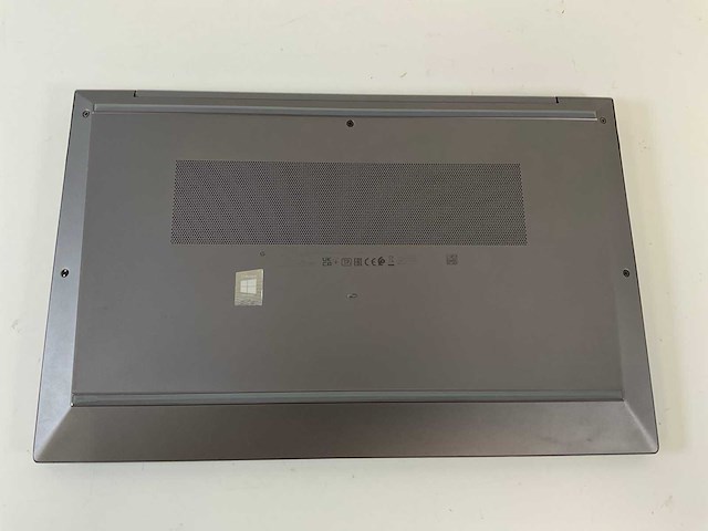 Hp zbook firefly g8 15,5”, core(tm) i5 11th gen, 16 gb ram, 512 gb nvme, nvidia quadro t500 4 gb mobile workstation - afbeelding 6 van  6