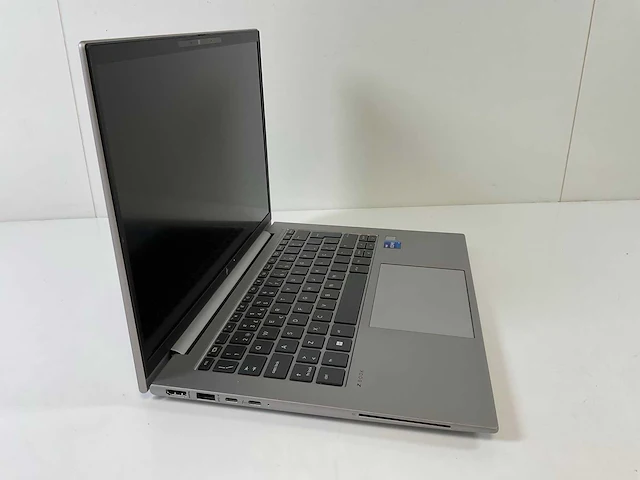 Hp zbook firefly g9 14”, core(tm) i7 12th gen, 32 gb ram, 512 gb nvme, nvidia t550 laptop 4gb mobile workstation - afbeelding 2 van  7
