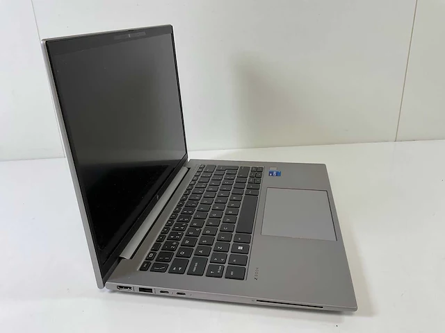 Hp zbook firefly g9 14”, core(tm) i7 12th gen, 32 gb ram, 512 gb nvme, nvidia t550 laptop 4gb mobile workstation - afbeelding 2 van  7