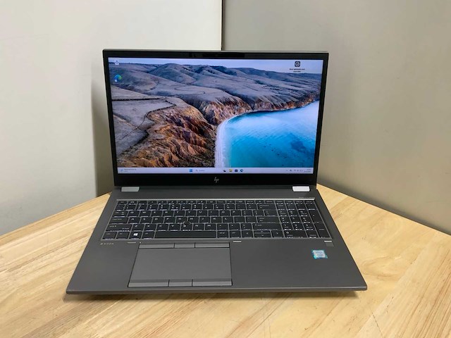 Hp zbook fury 15 g7(xeon) laptop - afbeelding 1 van  8