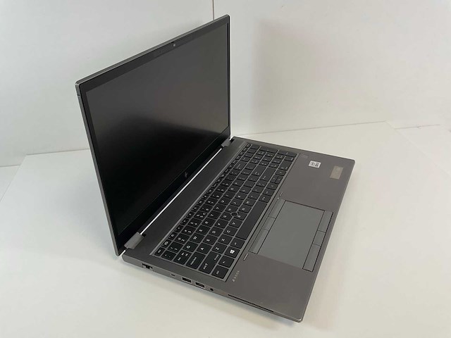 Hp zbook fury g7 15.6”, core(tm) i9 10th gen, 64 gb ram, 1 tb nvme, nvidia quadro t2000 4 gb mobile workstation - afbeelding 2 van  7