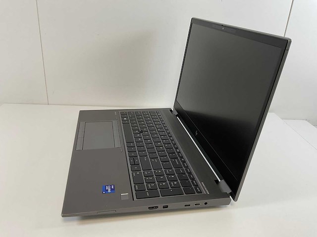 Hp zbook fury g8 15.5”, core(tm) i9 11th gen, 64 gb ram, 1 tb nvme, nvidia rtx a2000 4gb mobile workstation - afbeelding 1 van  4
