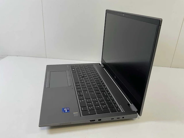 Hp zbook fury g8 15.5”, core(tm) i9 11th gen, 64 gb ram, 1 tb nvme, nvidia rtx a2000 4gb mobile workstation - afbeelding 3 van  7
