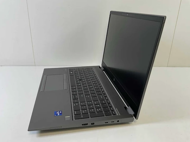 Hp zbook fury g8 15.5”, core(tm) i9 11th gen, 64 gb ram, 1 tb nvme, nvidia rtx a2000 4gb mobile workstation - afbeelding 3 van  7
