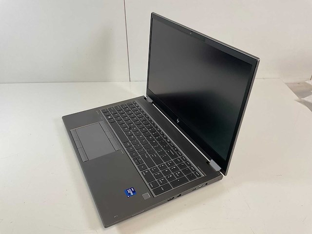 Hp zbook fury g8 15.6”, core(tm) i9 11th gen, 64 gb ram, 1 tb nvme, nvidia rtx a2000 4 gb mobile workstation - afbeelding 3 van  7