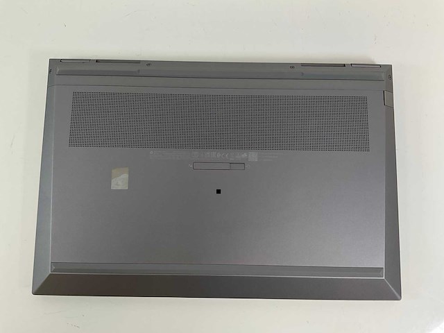 Hp zbook fury g8 15.6”, core(tm) i9 11th gen, 64 gb ram, 1 tb nvme, nvidia rtx a2000 4 gb mobile workstation - afbeelding 4 van  4