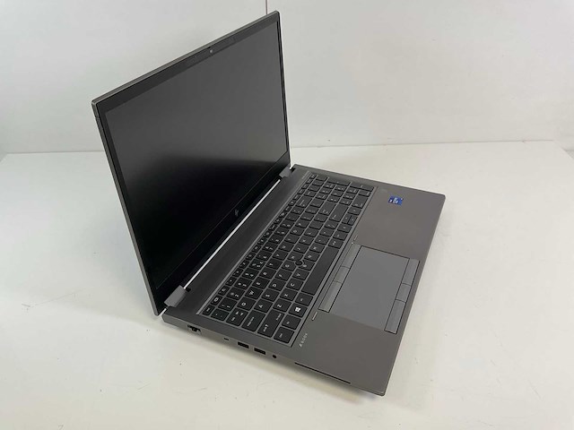 Hp zbook fury g8 15.6”, core(tm) i9 11th gen, 64 gb ram, 1 tb nvme, nvidia rtx a2000 4 gb mobile workstation - afbeelding 2 van  4