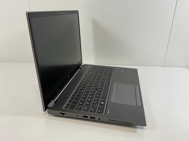 Hp zbook fury g8 15.6”, core(tm) i9 11th gen, 64 gb ram, 1 tb nvme, nvidia rtx a2000 4gb mobile workstation - afbeelding 2 van  7