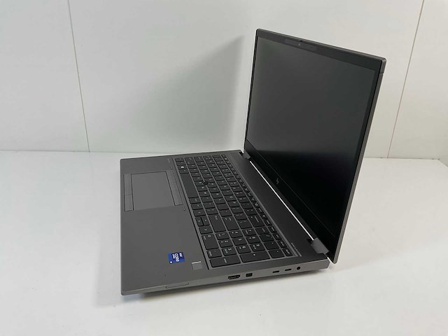 Hp zbook fury g8 15.6”, core(tm) i9 11th gen, 64 gb ram, 1 tb nvme, nvidia rtx a2000 4gb mobile workstation - afbeelding 2 van  4