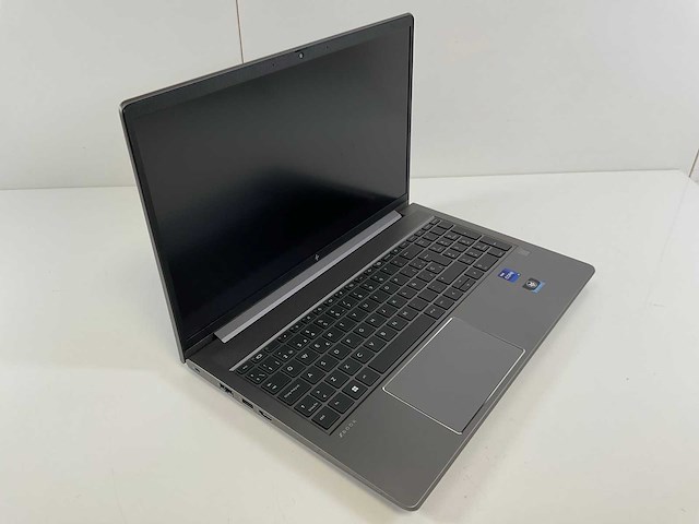 Hp zbook power g9 15,5”, core(tm) i9 12th gen, 32 gb ram, 1 tb nvme, nvidia rtx a1000 4 gb laptop - afbeelding 2 van  7