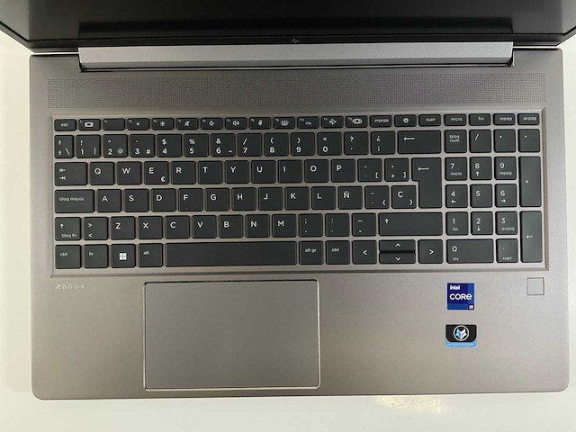 Hp zbook power g9 15,5”, core(tm) i9 12th gen, 32 gb ram, 1 tb nvme, nvidia rtx a1000 4 gb laptop - afbeelding 4 van  7