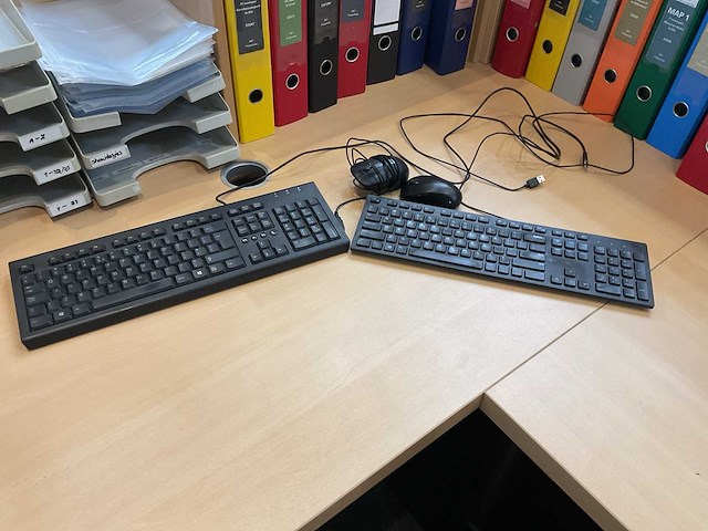 Hp/dell - toetsenbord en muis (2x) - afbeelding 1 van  4