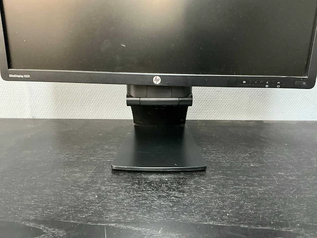 Hp/dell/benq/lg/akai - monitoren (10x) - afbeelding 21 van  81