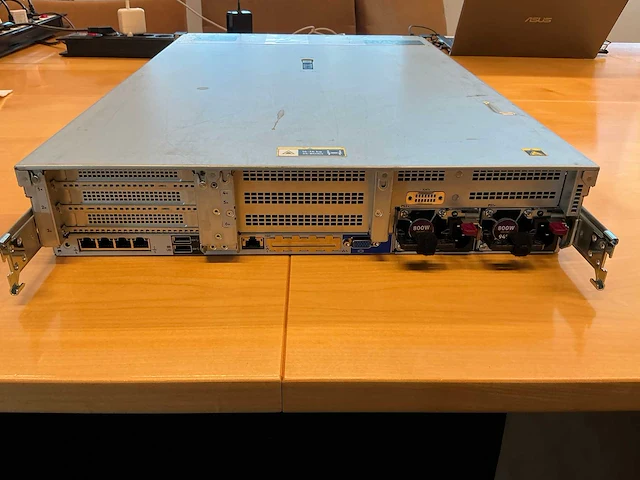 Hpe - proliant dl380 gen10 - afbeelding 9 van  10