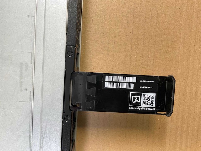 Hpe (proliant dl160 gen10) - xeon(r) bronze 3206r, 64 gb ram (2x32gb), no hdd rack mount chassis - afbeelding 7 van  8