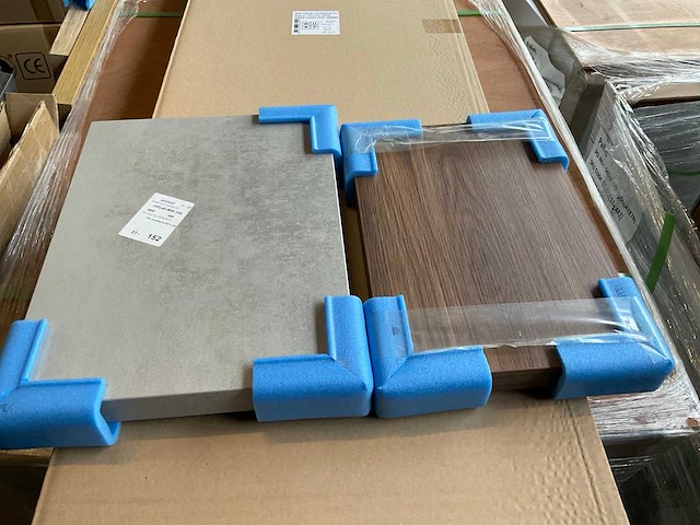 Hpl blad 30x40x4 cm en 24x26x3,5 cm - afbeelding 1 van  3