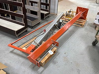 Hps equipment kzk-250.45 zwenkarmkraan met vacuümheffer - afbeelding 1 van  14