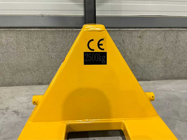 Hpt-a - 2026 - 2500 geel - hand hydraulische palletwagen - afbeelding 4 van  15