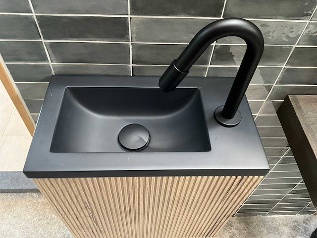 H&r - slim fineer - fonteinmeubel set 40 cm - afbeelding 7 van  9