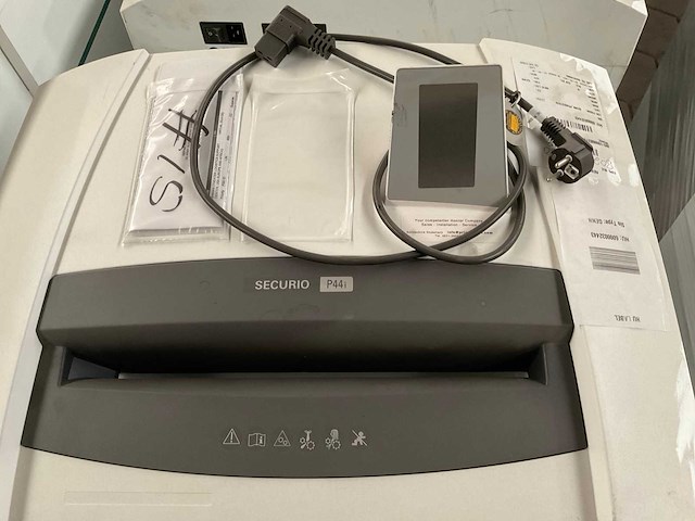 Hsm p44i papiershredder - afbeelding 1 van  3