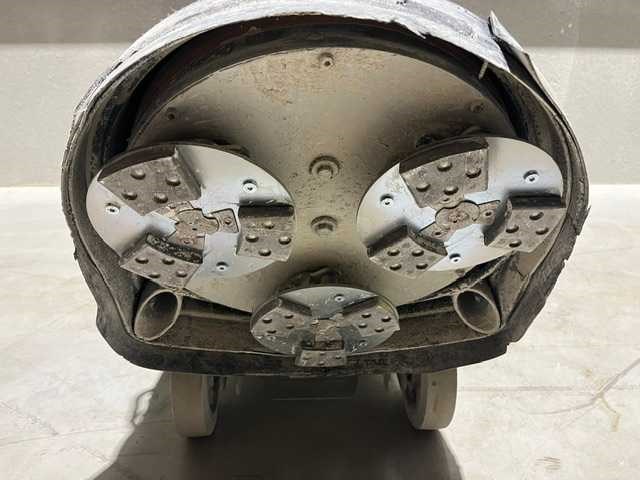 Htc 420 betonfreesmachine - afbeelding 9 van  10