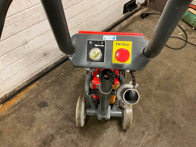 Htc gl 270 beton schuurmachine - afbeelding 4 van  7
