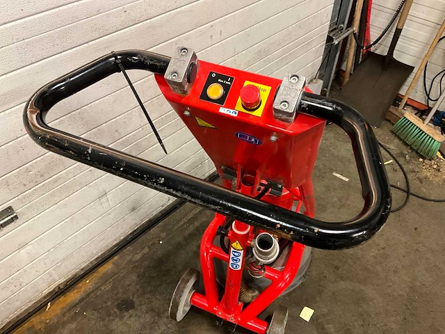 Htc gl 450 hd beton schuurmachine - afbeelding 5 van  7