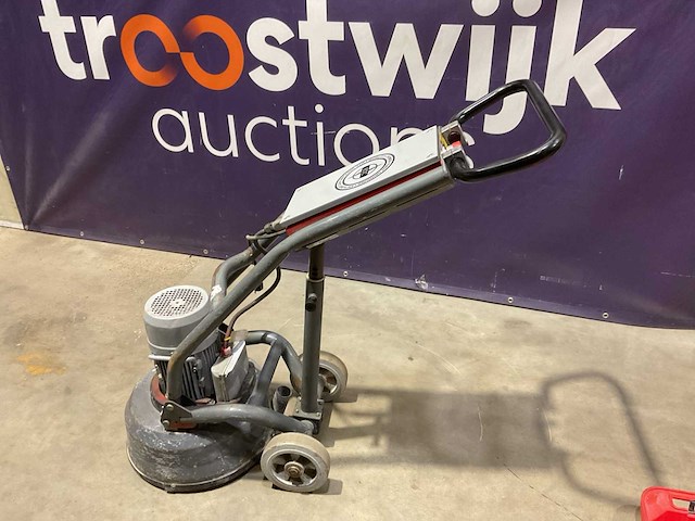 Htc gl450 betonfreesmachine - afbeelding 3 van  6