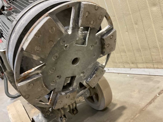 Htc greyline 270 betonfreesmachine - afbeelding 4 van  5