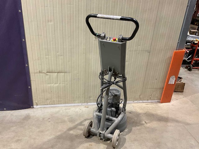 Htc greyline 450 betonfreesmachine - afbeelding 3 van  5