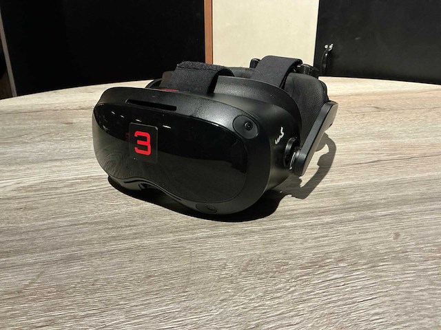 Htc vive focus 3 vr bril - afbeelding 1 van  5