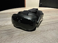Htc vive focus 3 vr bril - afbeelding 1 van  4