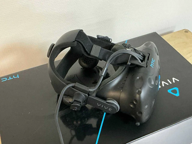 Htc vive opjt100 vr-headset - afbeelding 2 van  3