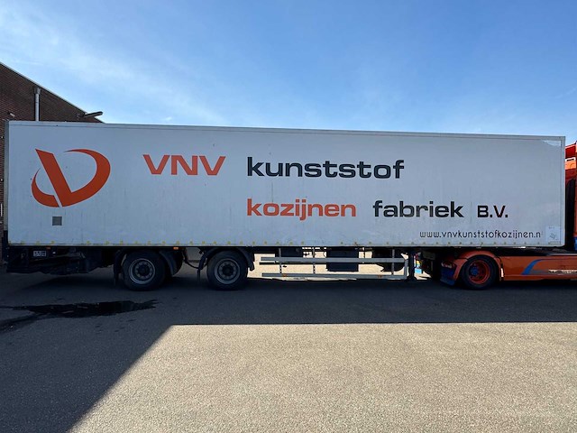 H.t.f. - 2001 - oplegger met gesloten geïsoleerde opbouw v.v gestuurde achteras, ama laadklep 14 meter og-12-zv - afbeelding 4 van  26